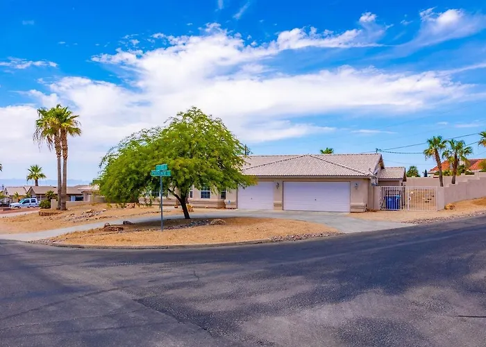 Dom wakacyjny Vacation Pool W Separate Casita & Game Room! *