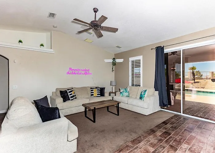 Vacation Pool W Separate Casita & Game Room! *