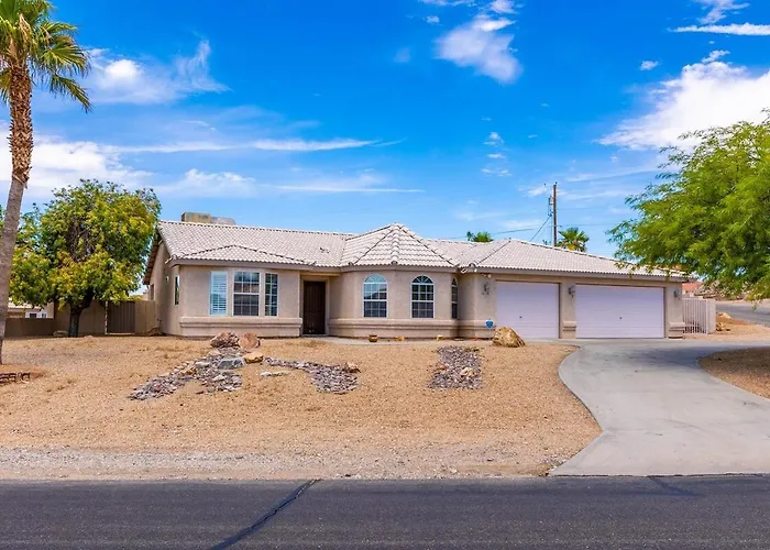 Dom wakacyjny Vacation Pool W Separate Casita & Game Room! *